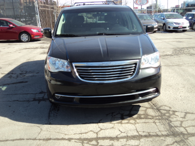 2014 CHRYSLER TOWN & COUNTRY